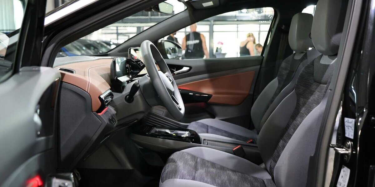 VW ID.5 PRO 128 kW IQ 99% // SCHÖNES FAHRZEUG // 4.000 km 31.991 &euro; Hamm 59077