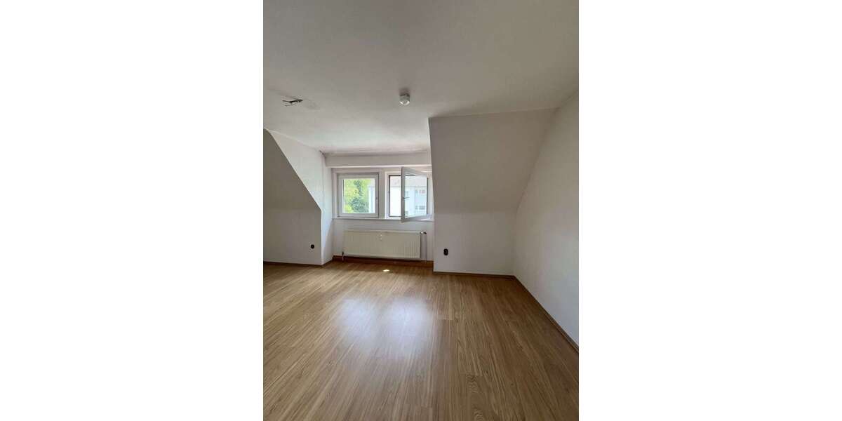 Etagenwohnung Lünen Brambauer - 3 Zimmer, 61 m&sup2;, 547&euro; | Angebot:27326998
