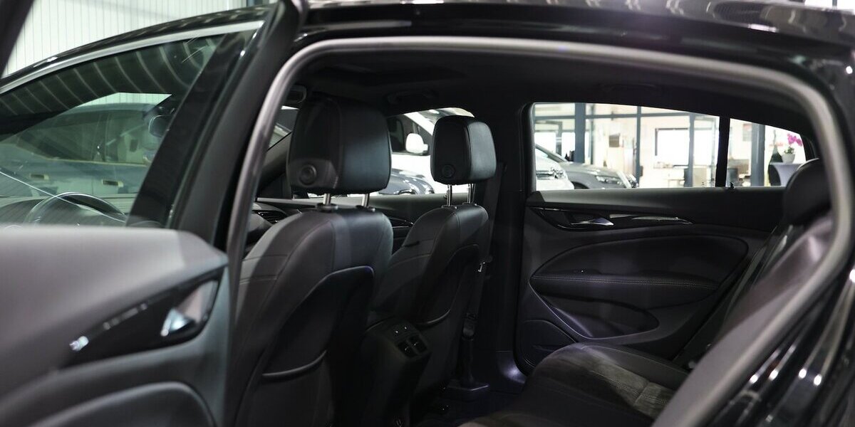 Opel Insignia LIMO 2.0 D BUSINESS GRAND SPORT GS-LINE 68.000 km 21.766 &euro; Hamm 59077