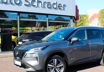 Nissan X-Trail 51.957 km 30.480 &euro; Hamm 59067