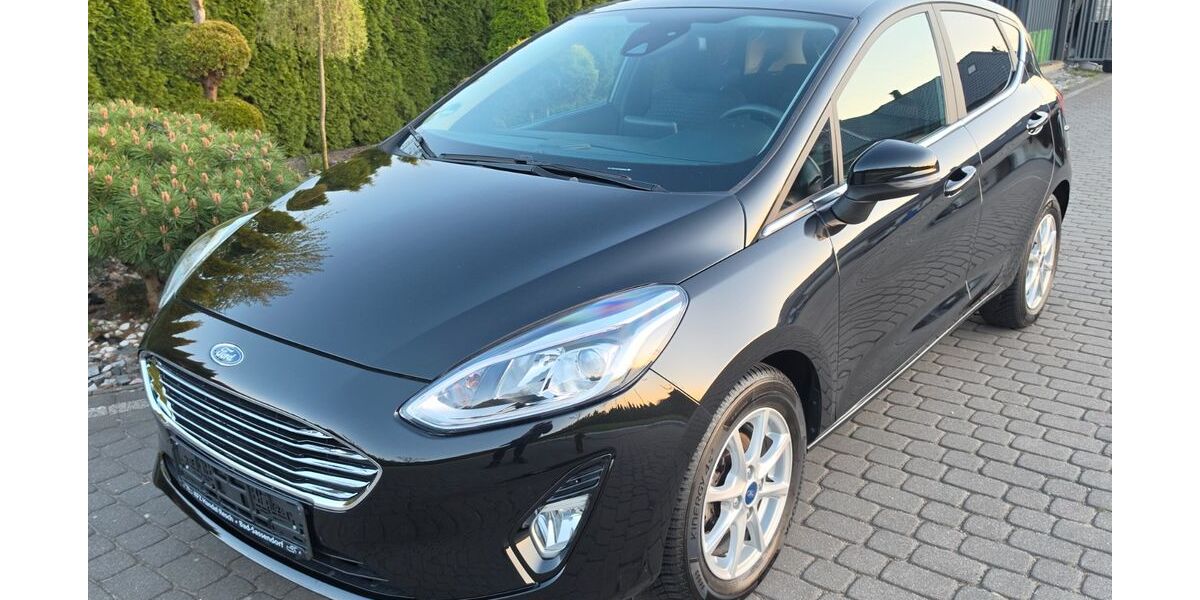 Ford Fiesta 43.350 km 10.960 &euro; Bad-Sassendorf 59505