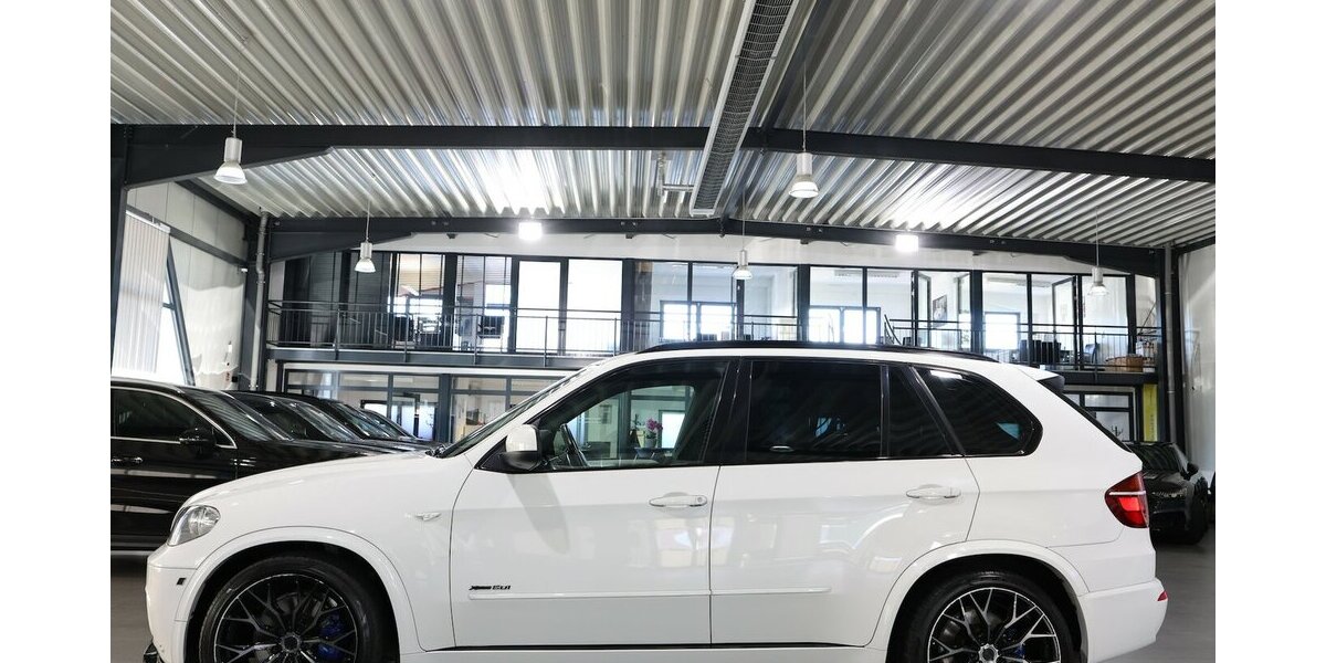 BMW X5 M xDrive50i WHITE M-SPORTPAKET / PANORAMA 66.000 km 17.502 &euro; Hamm 59077