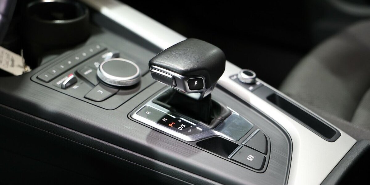 Audi A4 Avant 30 TDI BUSINESS NAVI,XENON,DRIVE-SELECT 188.000 km 13.994 &euro; Hamm 59077
