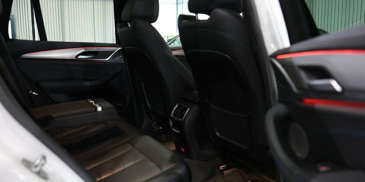 BMW iX3 IMPRESSIVE M-SPORT 99% / PANORAMA, H/K, PRO 110.000 km 36.777 &euro; Hamm 59077