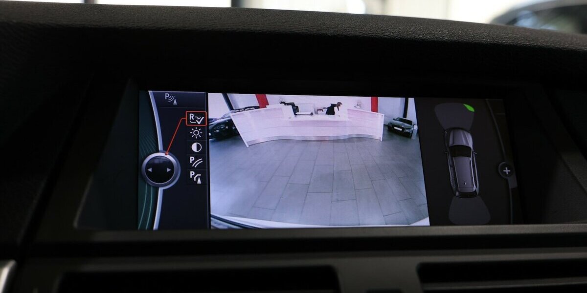 BMW X5 M xDrive50i WHITE M-SPORTPAKET / PANORAMA 66.000 km 17.502 &euro; Hamm 59077