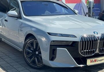 BMW i7 28.920 km 91.190 &euro; Hamm 59063