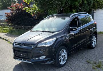 Ford Kuga 202.000 km 7.499 &euro; Hamm 59067