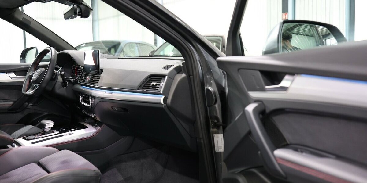 Audi SQ5 SPORTBACK 3.0 TDI Q S-LINE BLACK / PANO, B&O 96.000 km 45.555 &euro; Hamm 59077