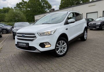 Ford Kuga 159.000 km 8.990 &euro; Hamm 59067
