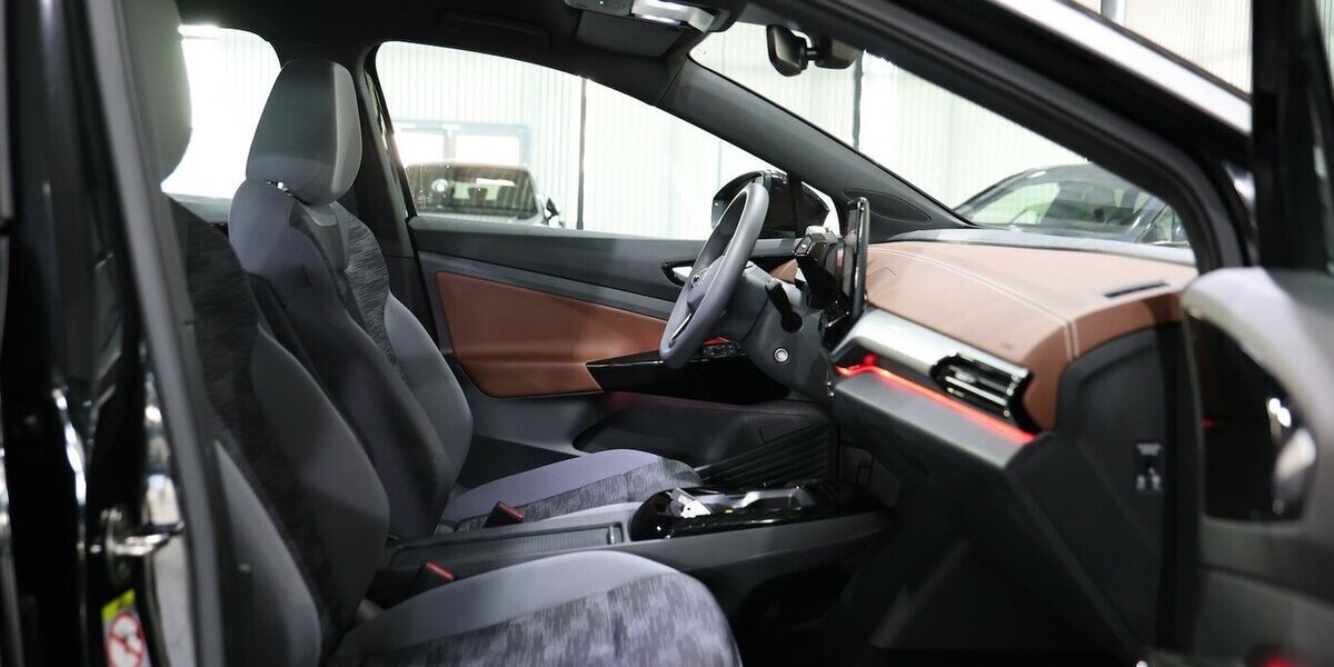 VW ID.5 PRO 128 kW IQ 99% // SCHÖNES FAHRZEUG // 4.000 km 31.991 &euro; Hamm 59077