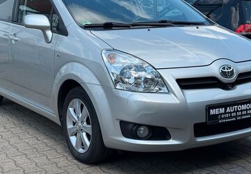 Toyota Corolla Verso 130.000 km 6.850 &euro; Hamm 59077