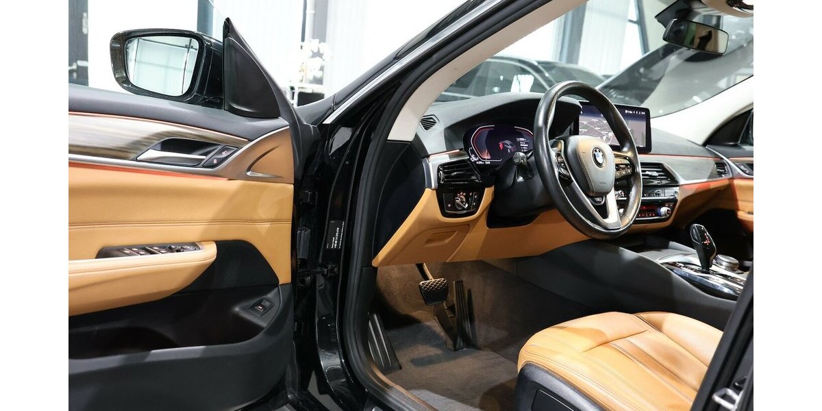 BMW 640 Gran Turismo d xDrive INNOVATION BLACK&BROWN 108.000 km 32.333 &euro; Hamm 59077
