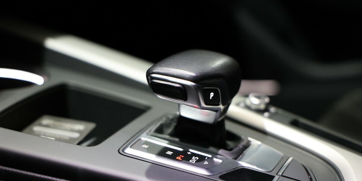 Audi A4 Avant 40 TDI ADVANCED BUSINESS / VIRTUAL, LED 170.000 km 18.811 &euro; Hamm 59077