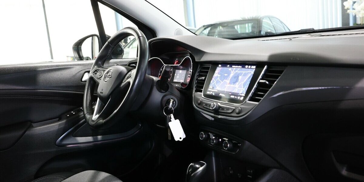 Opel Crossland 1.5 D BUSINESS ELEGANCE / LED / LEDER 125.000 km 11.881 &euro; Hamm 59077