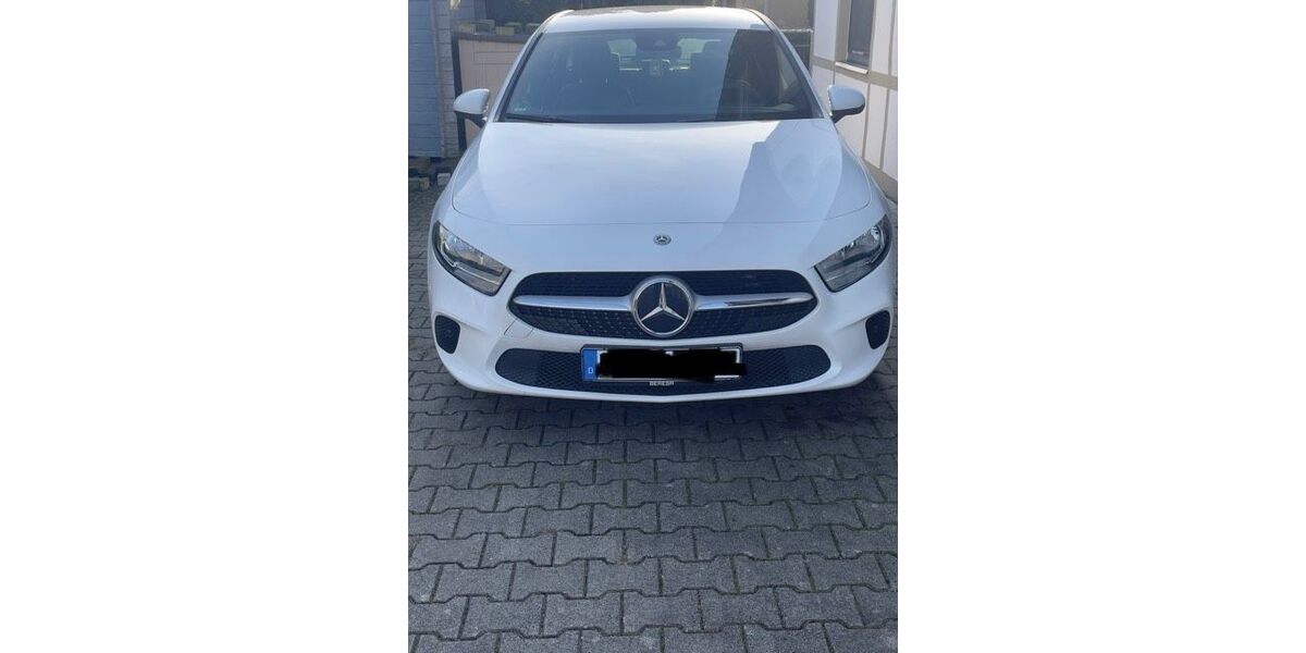 Mercedes-Benz A 180 58.000 km 19.500 &euro; Kamen 59174